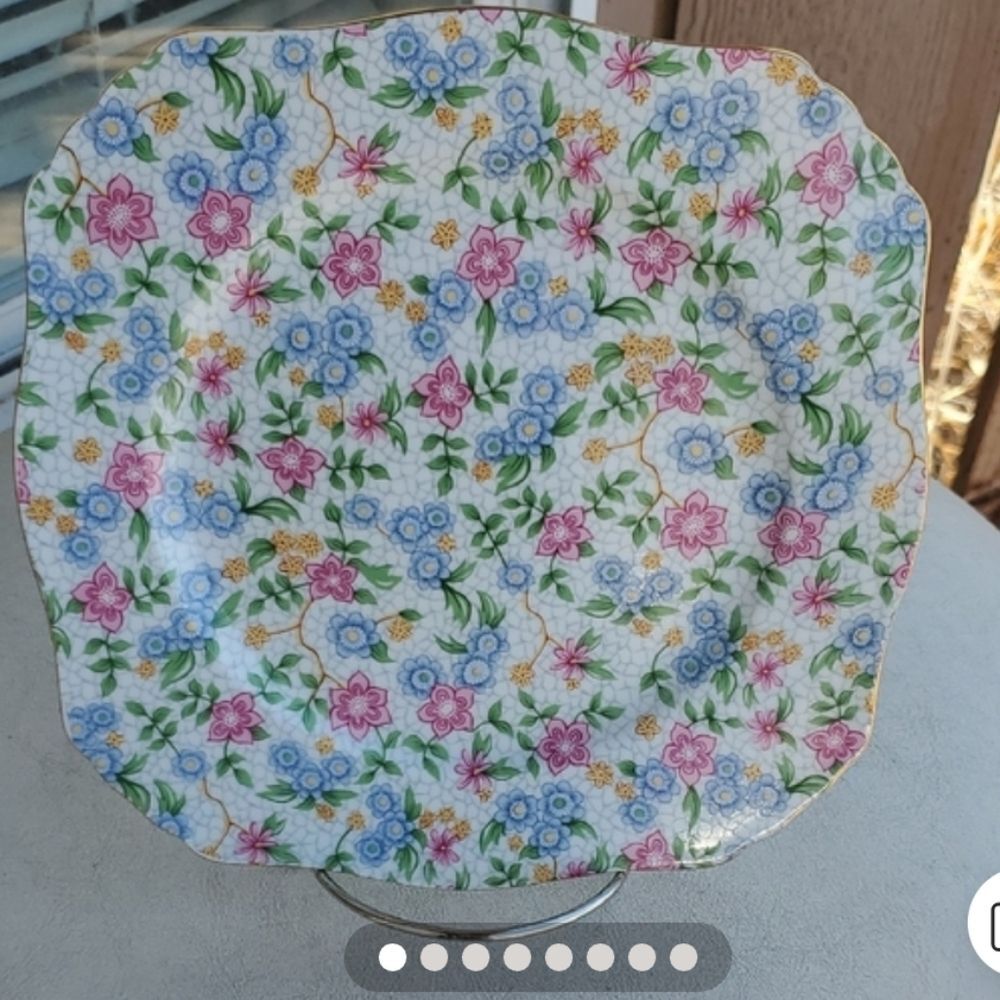CHINTZ Floral Dream Two's Company Square Plate Cottagecore Chic! 🌸